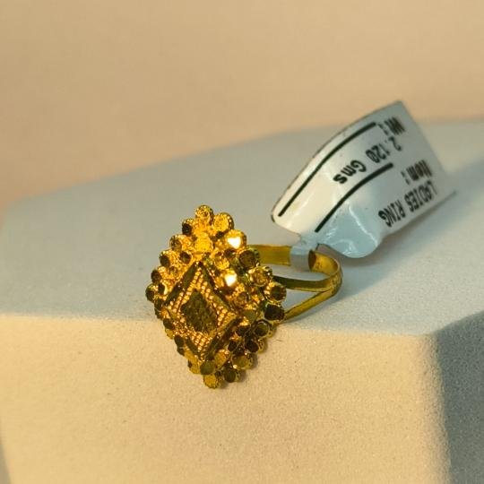 Ladies Ring 2.12 gm