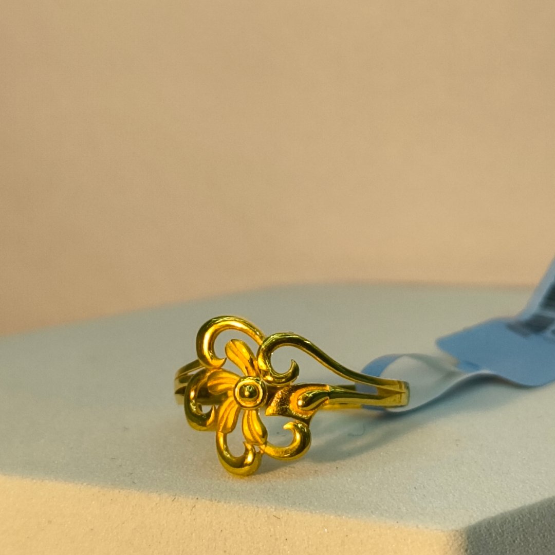 Ladies Ring 1.4 gm