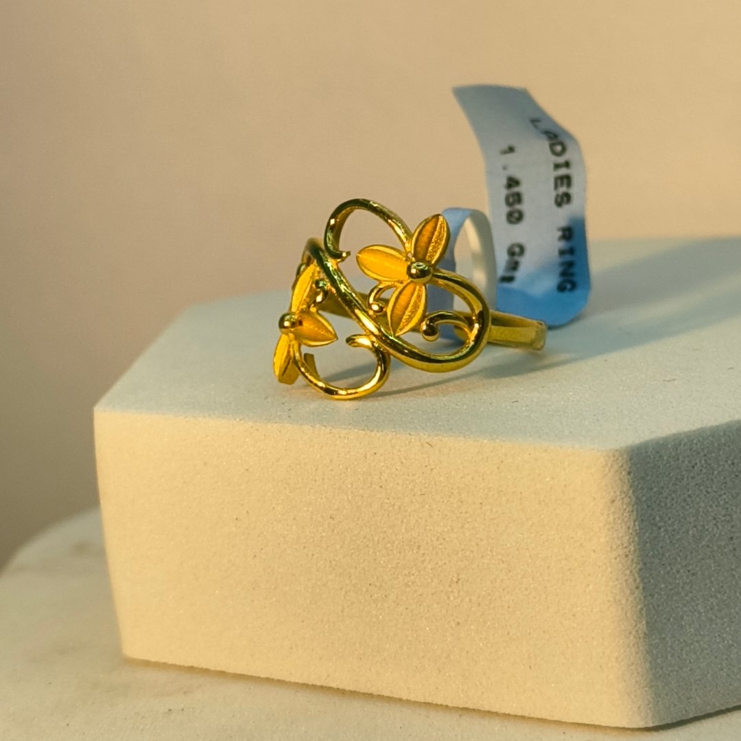 Ladies Ring 1.45 gm