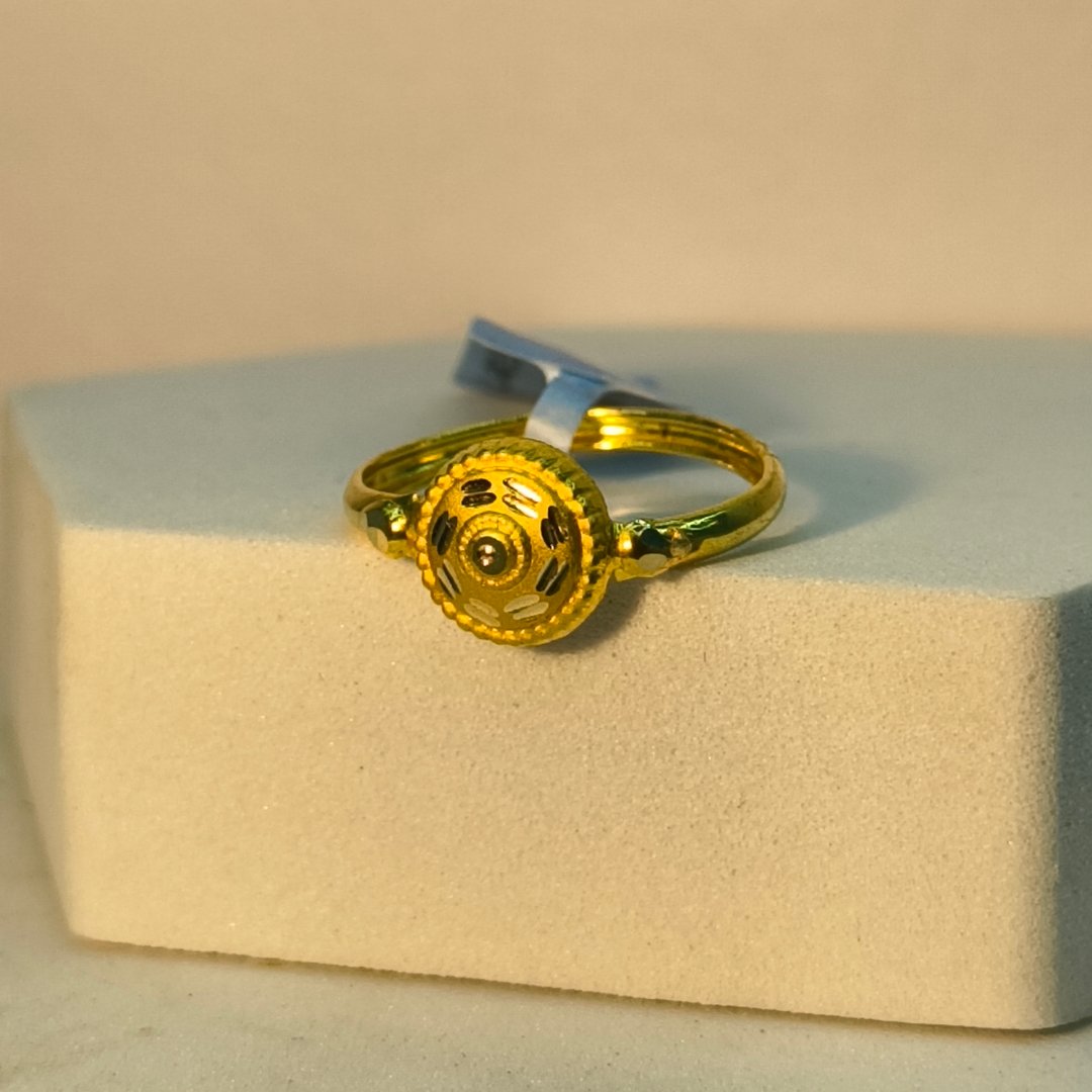 Ladies Ring 0.58 gm
