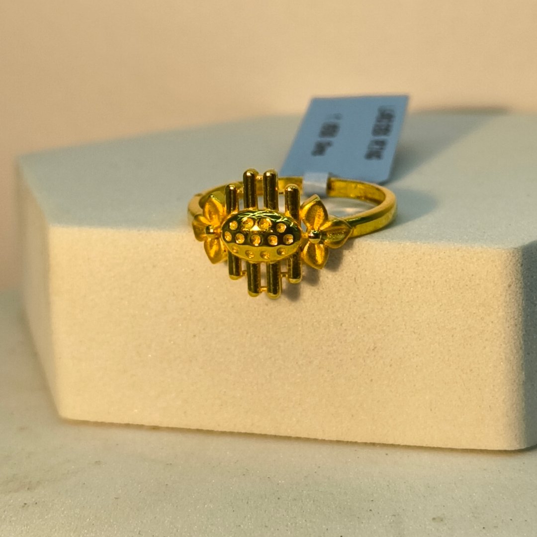 Ladies Ring 1.65 gm