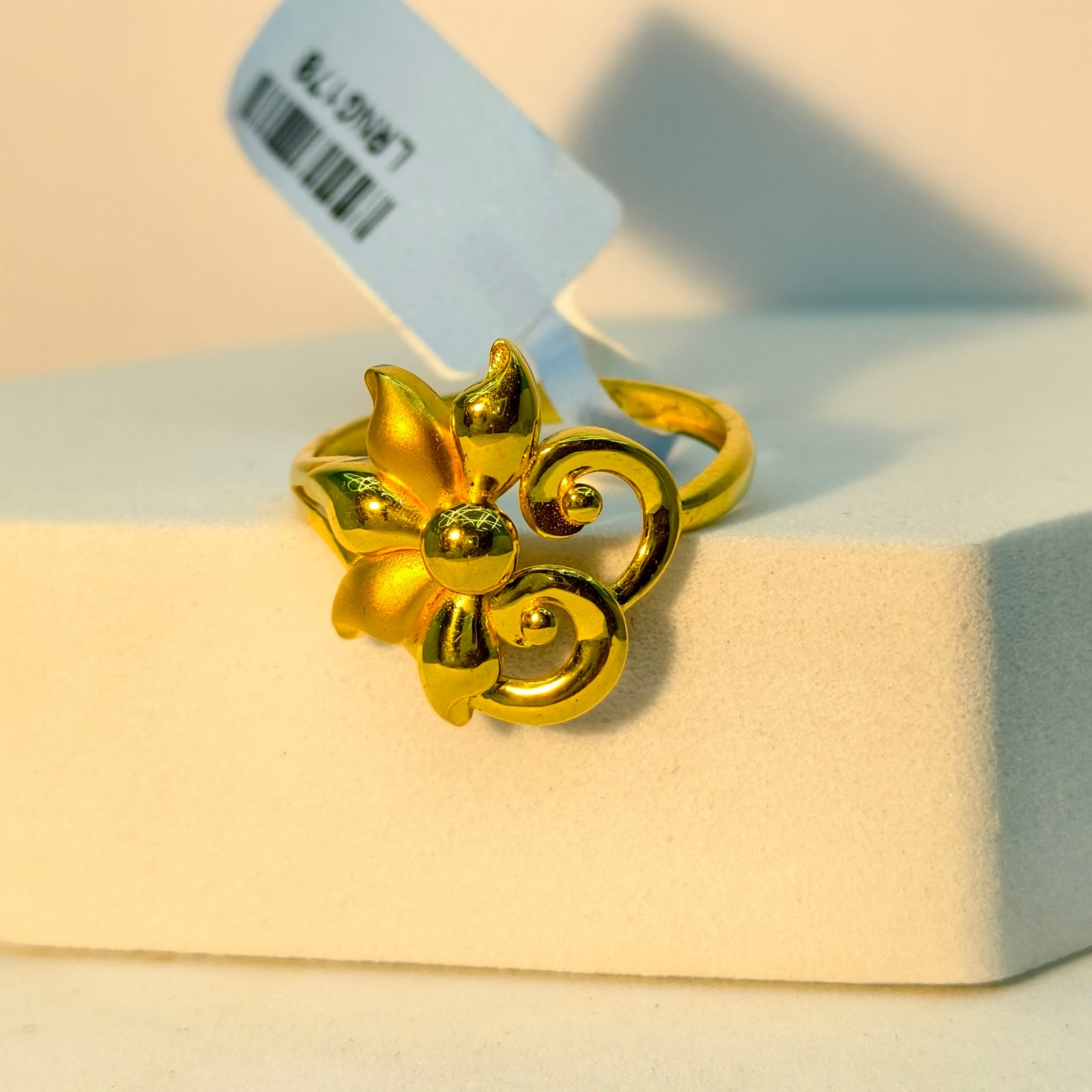 Ladies Ring 2.11 gm