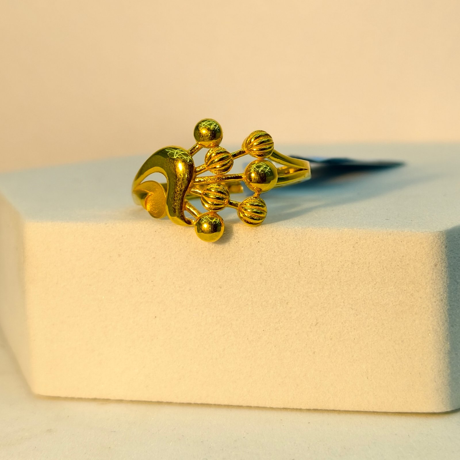 Ladies Ring 1.85 gm